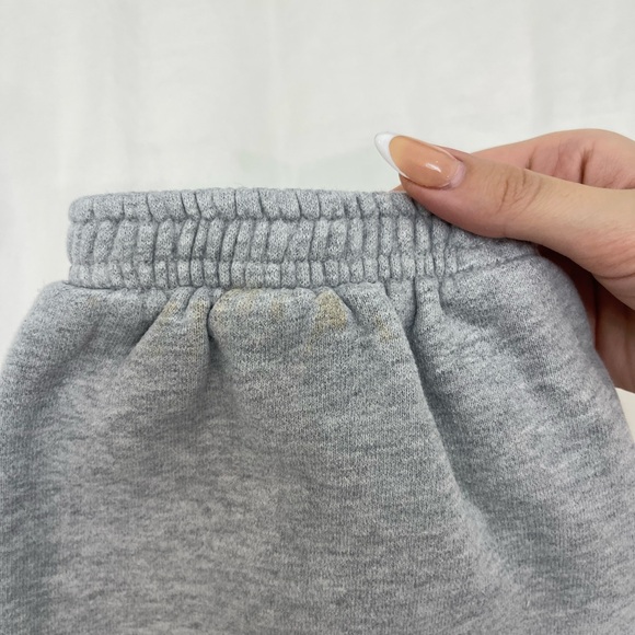 SOLD TNA Cozy Fleece Sweatpants Gray - Picture 4 of 4